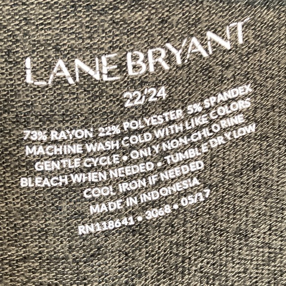 Lane Bryant Womens Size 22/24 Olive Green V-Neck Soft Long Sleeve Tunic T-Shirt - Picture 5 of 12